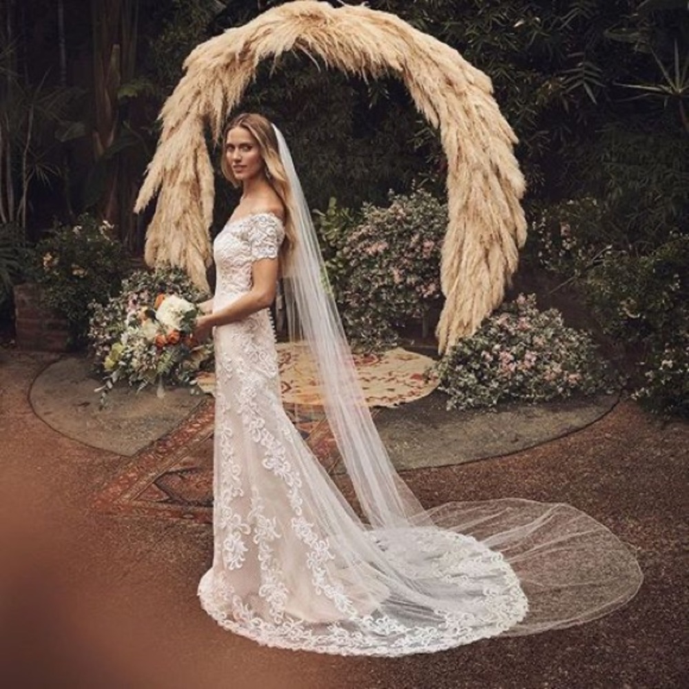 GALINA OFF THE SHOULDER LACE SHEATH WEDDING DRESS